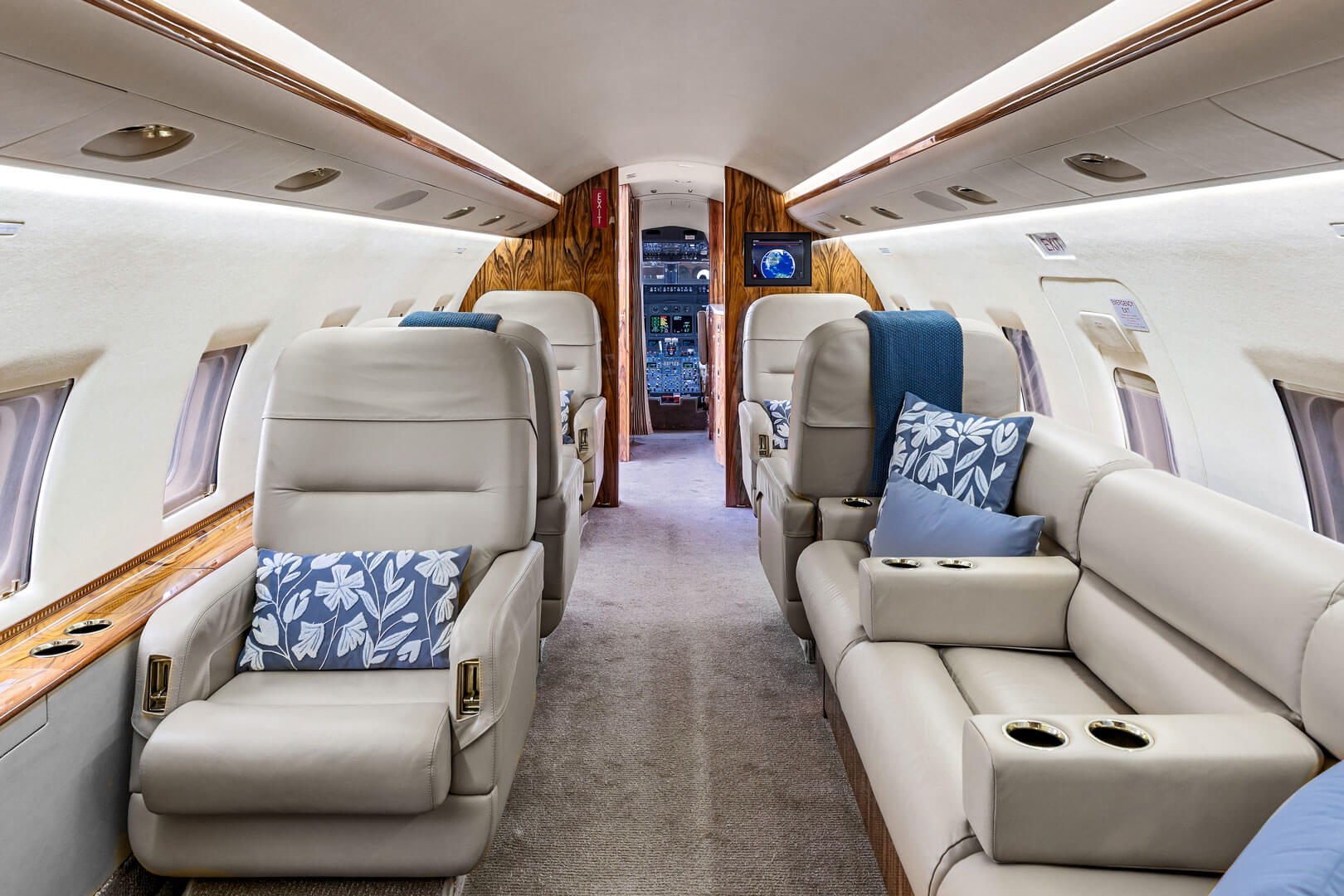 Ventura-Airlines-NY-Josh-Goetz-Photography-2